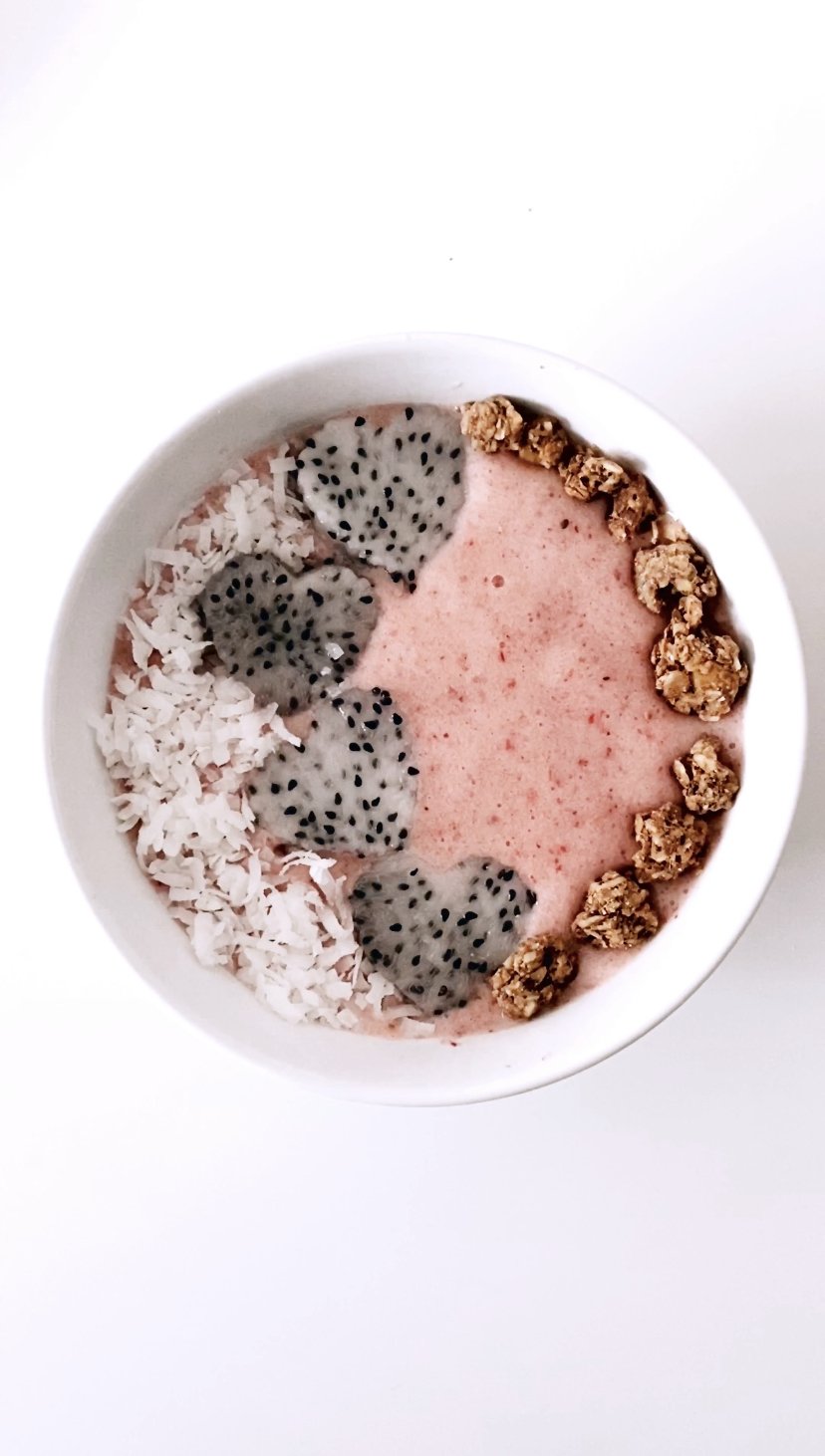 Collagen Smoothie Bowl with Heart-Shaped Dragon Fruit Slices